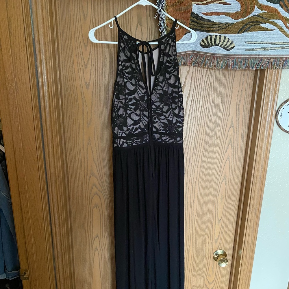 Floor length black formal/prom dress